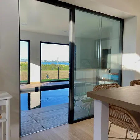דירה Magnifique Maison Vue Avec Piscine Interieure קאראנטק